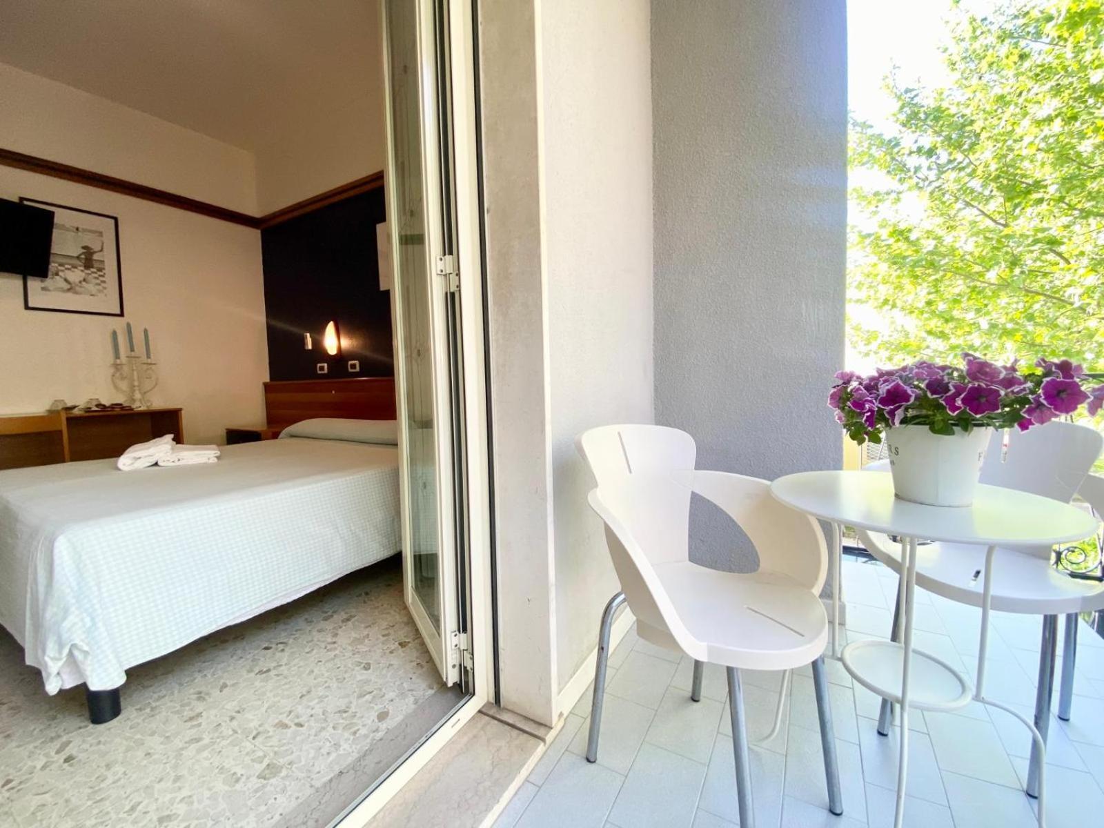 פראייה א מארה Hotel Praja Mare מראה חיצוני תמונה