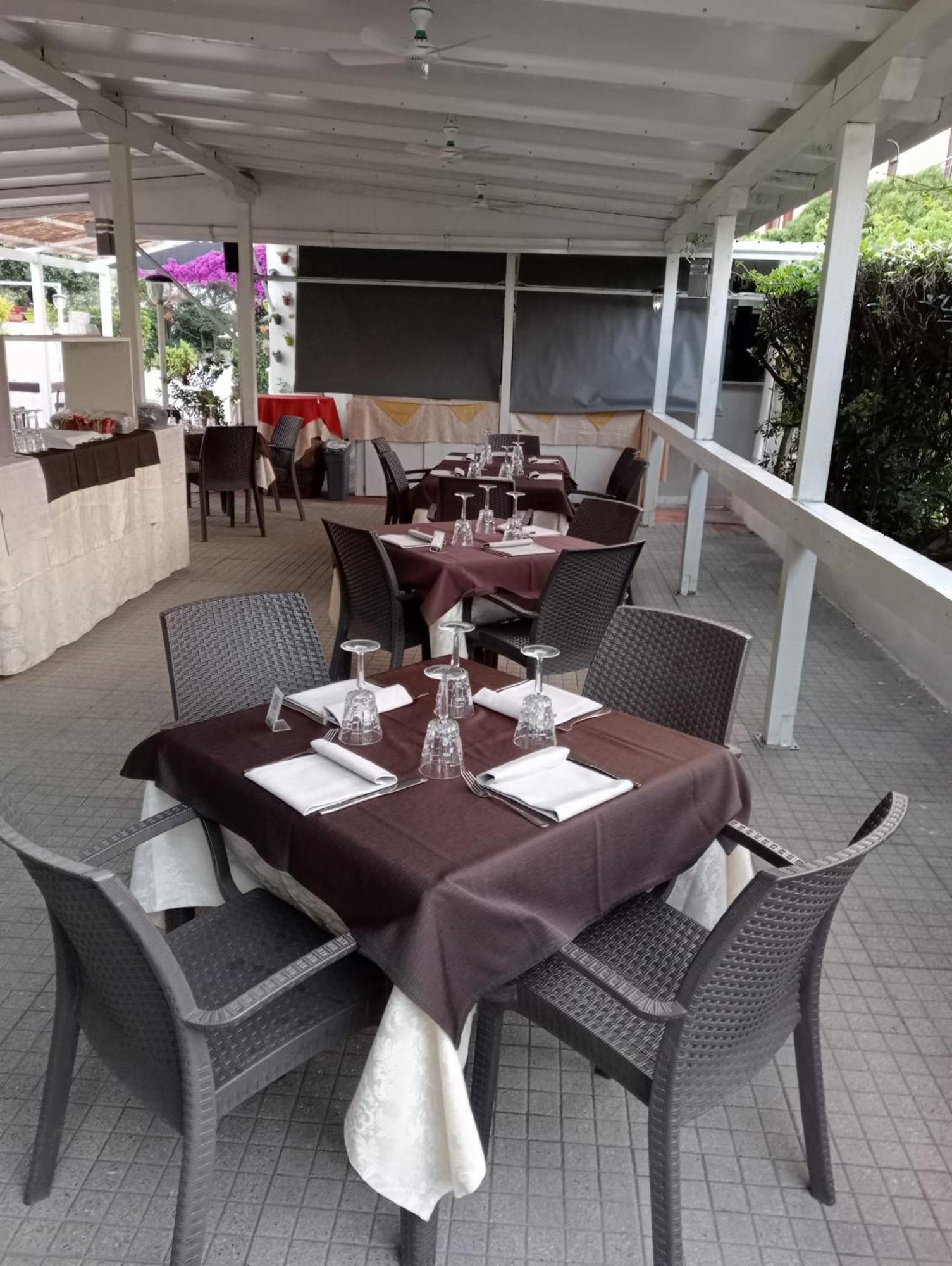 פראייה א מארה Hotel Praja Mare מראה חיצוני תמונה