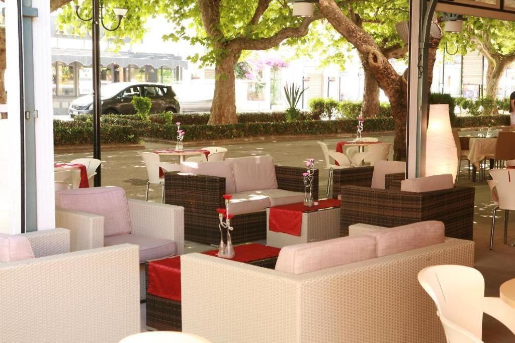 פראייה א מארה Hotel Praja Mare מראה חיצוני תמונה